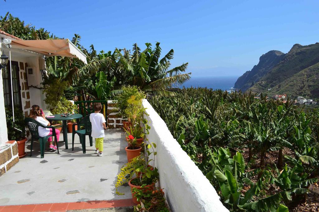 La Cuadra Villa Hermigua Room photo
